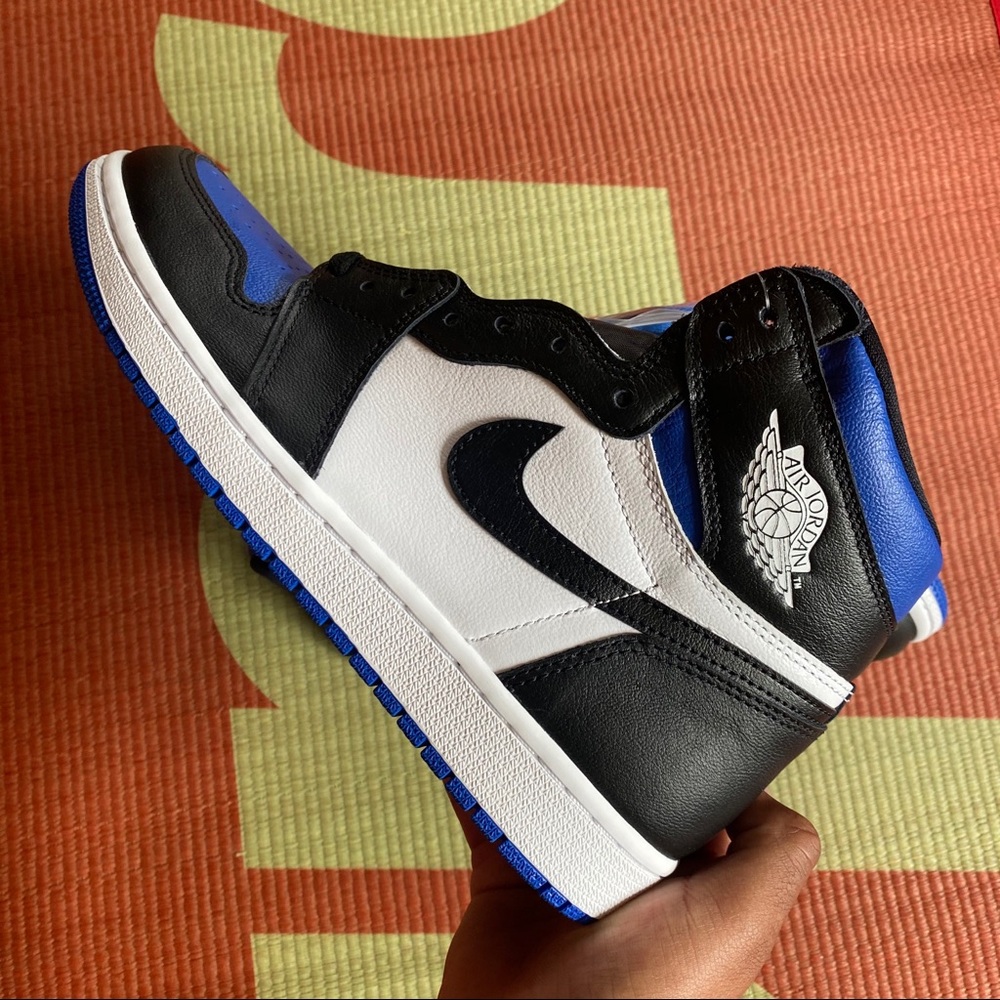 Jordan 1 royal toe size 7y